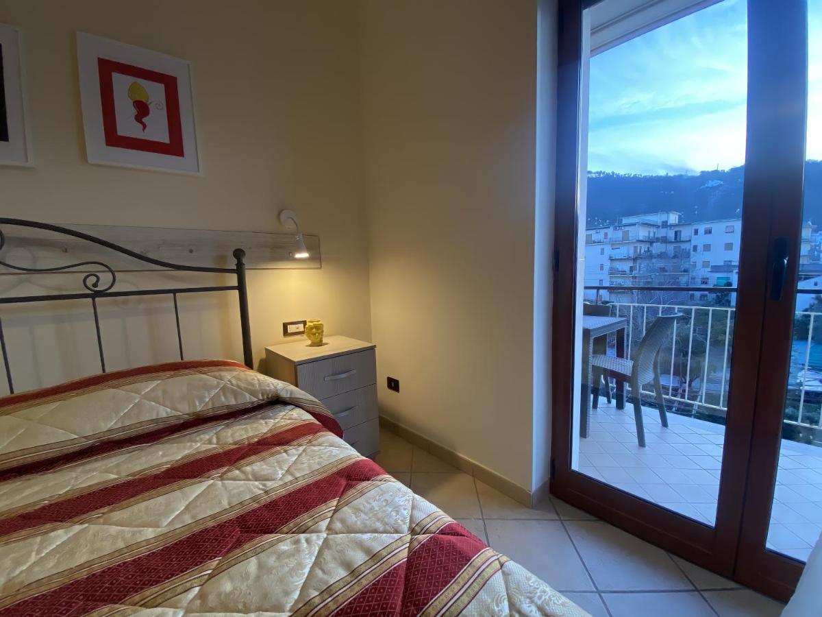 The Reef Apartment Sorrento Eksteriør billede